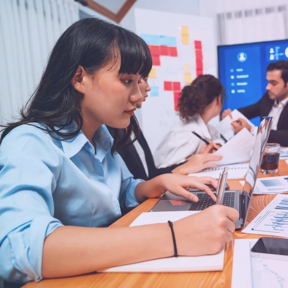 Staff Finance, Accounting, and Tax